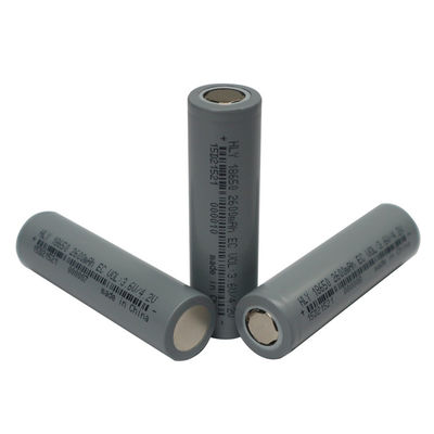 Lithium rechargeable élevé Ion Batteries de la batterie 2600mAh 3.6V de la capacité 18650 de HLY