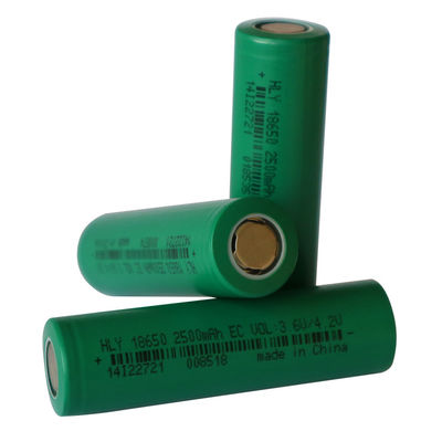 NCM 18650 lithium Ion Battery Cell 2500 MAh High Capacity Rechargeable de 3,6 volts