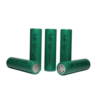 NCM 18650 lithium Ion Battery Cell 2500 MAh High Capacity Rechargeable de 3,6 volts