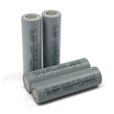 FCC d'Ion Cylindrical Battery Cells 18650 de lithium de puissance élevée pour le stockage de New Energy