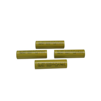 Batterie de la puissance élevée 2200mah 18650 lithium Ion Battery de 3,6 volts 500 cycles