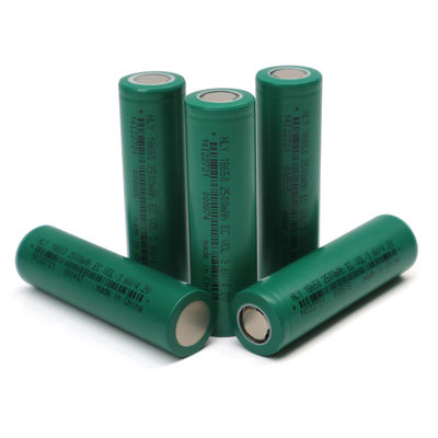 Cellules de batterie cylindrique d'OEM de HLY 18650 3.6V 2500mah pour des véhicules électriques